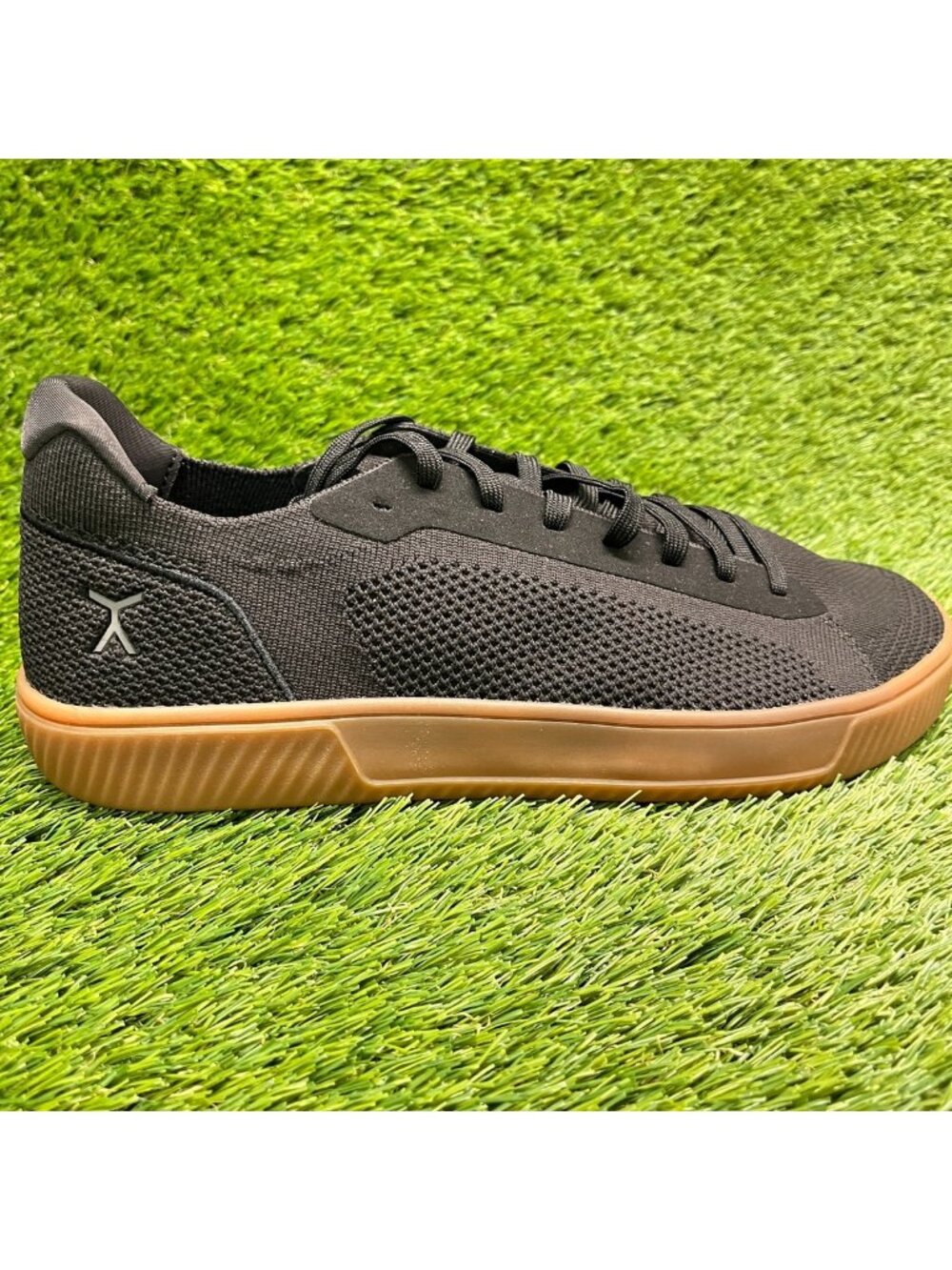 Flux Footwear Adapt Trainer Black Gum Mens Size 13 Athletic Knit Shoes Sneakers